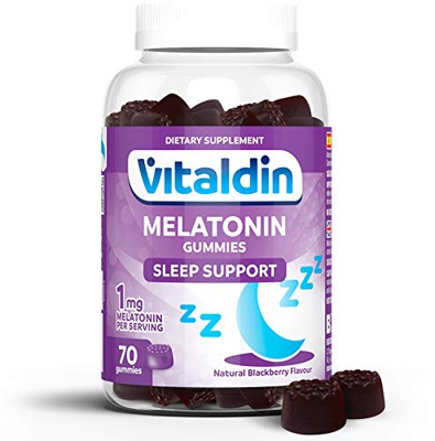 VITALDIN Melatonina gummies - 1 mg por dosis diaria - 70 gominolas (suministro para 2 meses), sabor a Mora - Ayuda a Conciliar el Sueño - Sin Gluten -