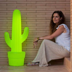 Newgarden Cactus lámpara de pie, verde lima en oferta