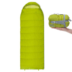 Qeedo Light Hitazo XL Saco de Dormir Ligero Rectangular (745 g) - Verde características