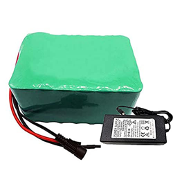FREEDOH Batería Litio Bicicleta Eléctrica 24 V 15 Ah 25,2 V 7S5P Batería Bicicleta Eléctrica Carcasa Impermeable PVC Verde para MTB E Bicicleta Sillas características
