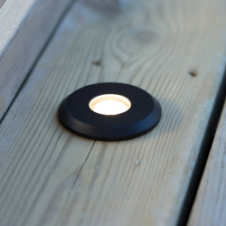 Garden 24 foco LED, negro, luz arriba, 3W en oferta