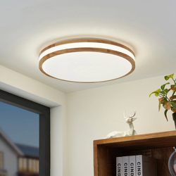 Lindby Emiva plafón LED, tiras de luz en medio precio