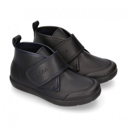 Bota Colegial Niño Okaa Sin Cordones Y Puntera Reforzada En Piel Lavable. 26 Azul Marino características