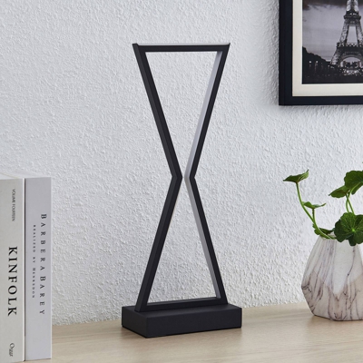 Lindby Arischa lámpara de mesa LED