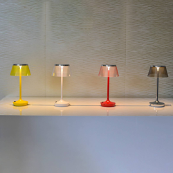 Aluminor La Petite Lampe lámpara de mesa LED, gris en oferta