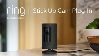 Ring Stick Up Cam Plug-In, cámara de seguridad HD con comunicación bidireccional, compatible con Alexa | Incluye una prueba de 30 días gratis del plan