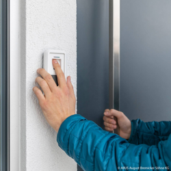 ABUS HomeTec Pro escáner dedo Bluetooth CFS3100 en oferta