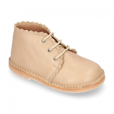 Bota Safari Niños Con Cordones Y Ondas En Piel Extra Suave. 27 Topo