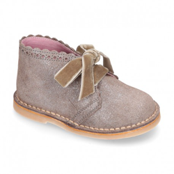 Bota Safari Niña Con Cordones De Terciopelo Y Ondas En Piel Con Brillos. 21 Gris precio