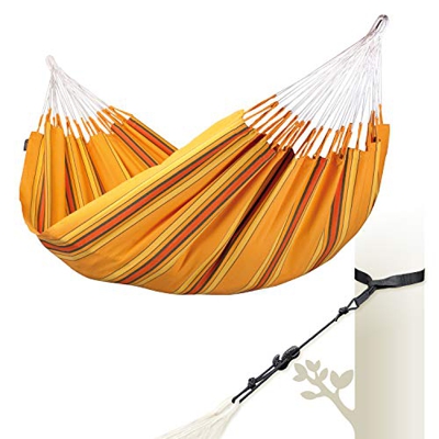 LA SIESTA - Currambera Apricot - Hamaca doble clásica de algodón + TreeMount Black - Fijación de árbol y postes.