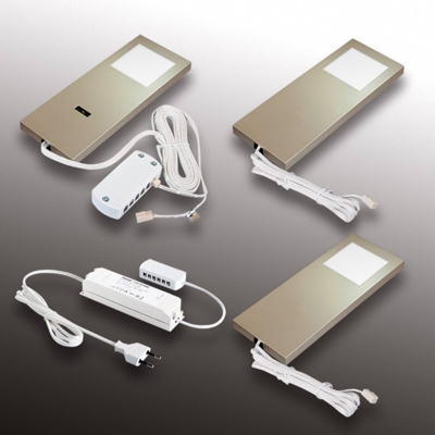 Lámpara bajo mueble LED Slim-Pad F, look acero