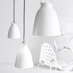 FRITZ HANSEN Caravaggio P1 blanco brillante precio