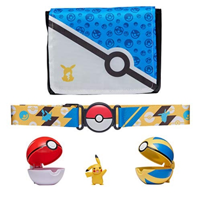 Pokemon Bandolier Set, Cuenta con 1 Figura de Pikachu de 5cm, 2 pokebolas Clip 'N' Go, 1 cinturón de Pokeball Clip 'N' Go y 1 Bolsa de Transporte - La