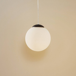 Lámpara colgante Ball vidrio opalino/cromo Ø 30 cm características