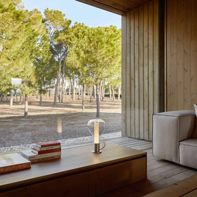 LZF Eris lámpara de mesa LED, aluminio/marfil