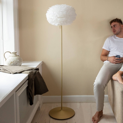 UMAGE Eos lámpara pie medium latón/blanco champán