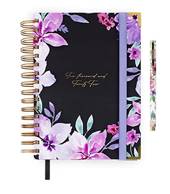 Takenote Agendas - María - Agenda 2022 - Día Página - 416 páginas - Tamaño A5 - 15 x 20 cm - Idioma: Español-Inglés - Incluye Bolígrafo, pegatinas y u
