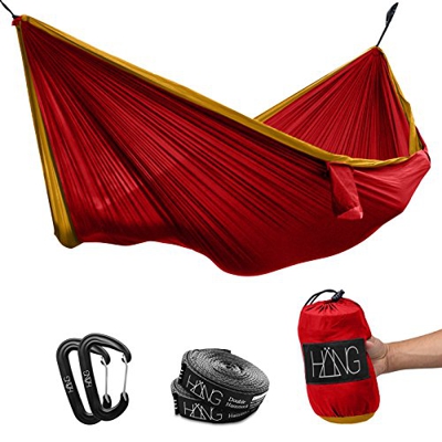 HÄNG - Hamaca doble de seda de paracaídas de 300 x 170 cm. Soporta hasta 200 kg en rojo y dorado. Incluye colgador.