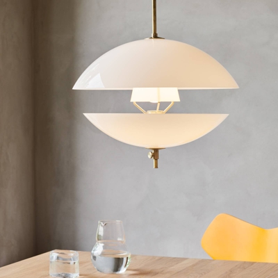 FRITZ HANSEN Clam lámpara colgante Ø 55 cm