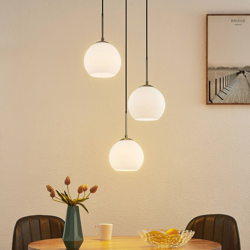 Lindby Jurian colgante opalino níquel 3 luces en oferta