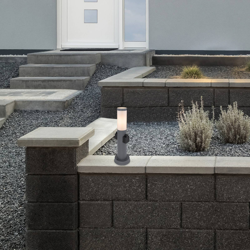 Baliza Boston, con enchufes en oferta