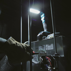 Makita DML801 lámpara trabajo de batería LED 18V precio
