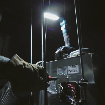 Makita DML801 lámpara trabajo de batería LED 18V