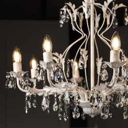 Lámpara de araña de cristal Teresa marfil 8 luces características