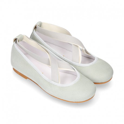Bailarina Niña Tipo Ballet Con Cintas Cruzadas Elásticas En Piel Ante Salvia. 38 Menta precio