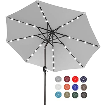 Sombrilla solar para patio de 9 pies con 32 luces LED, empuje la inclinación y manivela, 8 varillas resistentes, 12 colores (gris claro)