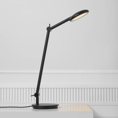 Lámpara mesa LED Bend, dimmer táctil, conexión USB