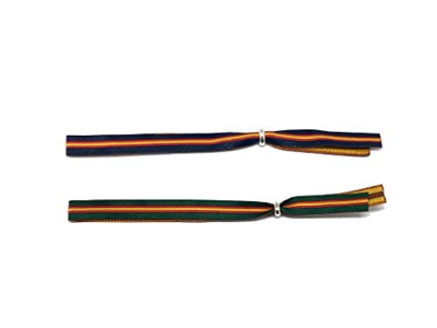 PACK DE 2 PULSERAS BANDERA DE ESPAÑA AZUL MARINO Y VERDE. TELA LAVABLE Y RESISTENTE. TALLA ÚNICA AJUSTABLE A LA MUÑECA