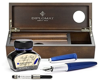 Diplomat Aero - Juego de pluma estilográfica (plumín de acero inoxidable, tinta de color a juego en el vaso de tinta, convertidor de tinta y bandeja p