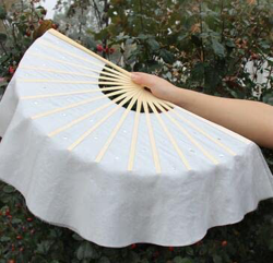 Folding Fan 2Pcs Chinese Short Bellydance Fan 30Cm Bamboo+10Cm Half Circle Silk Veil Pairs Yangko Dance Bamboo Fans Hand Dye Adults Fan (6 Right Hand  características