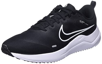 Nike Downshifter 12, Sneaker Hombre, Black/White-DK Smoke Grey-Pure Platinum, 44 EU