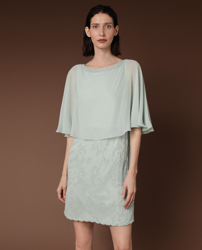 Woman Fiesta El Corte Inglés - Vestido Con Pedrería Y Capelina en oferta