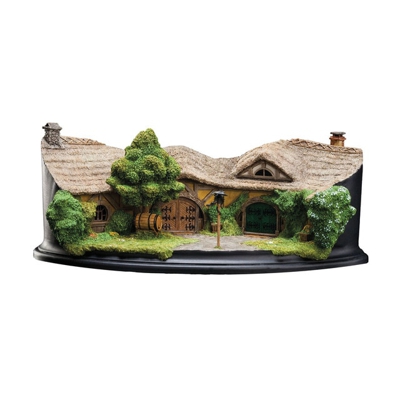 Weta Workshop - Diorama El Hobbit Posada Dragón Verde Hobbiton