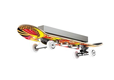 Lámpara LED de techo Easy Cruiser, forma monopatín