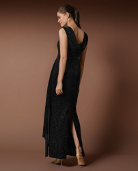 Woman Fiesta El Corte Inglés - Vestido Largo De Terciopelo Con Escote  Drapeado, precio y características - Shoptize