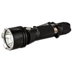 Linterna Fenix LED TK22 precio