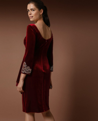 Woman Fiesta El Corte Inglés - Vestido De Terciopelo Con Pedrería En Los Puños precio