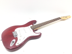GUITARRA ELECTRICA 07 USA GUITARS CORT G110BK en oferta