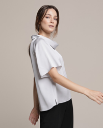 Compra Woman El Corte Inglés - Blusa De Mujer Con Manga Corta Y Cuello Alto  Caído al mejor precio - Shoptize