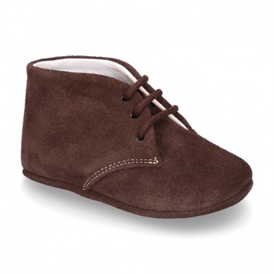 Botita Tipo Safari Bebés En Piel Serraje. 16 Marrón.