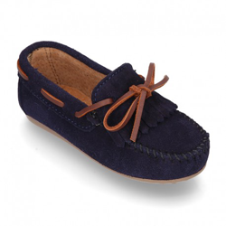 Mocasín Lazos Con Flecos En Piel Serraje. 35 Azul Marino características