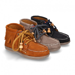 Botita Tipo India Con Flecos Y Cordones En Piel Serraje. 39 Gris..- en oferta