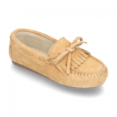 Mocasín Lazos Con Flecos En Piel Serraje. 37 Arena