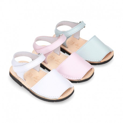 Menorquina Velcro En Piel Suave Y Suela Flexible. 29 Rosa--