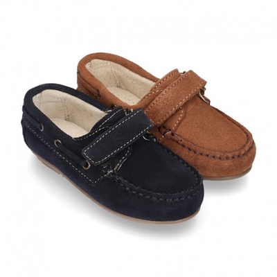 Mocasín Con Velcro En Piel Serraje. 34 Cuero