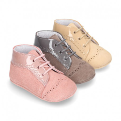 Botita Tipo Safari Bebé En Ante Combinado Con Charol. 17 Rosa. en oferta